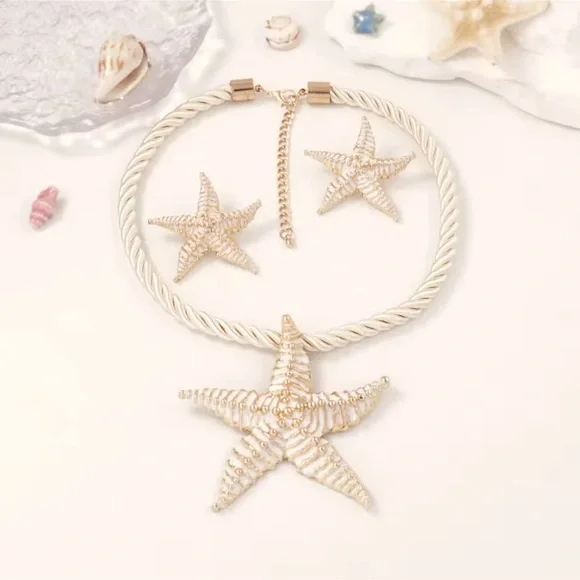 Starfish Gold Necklace&Earrings Set - Picture 2 of 7